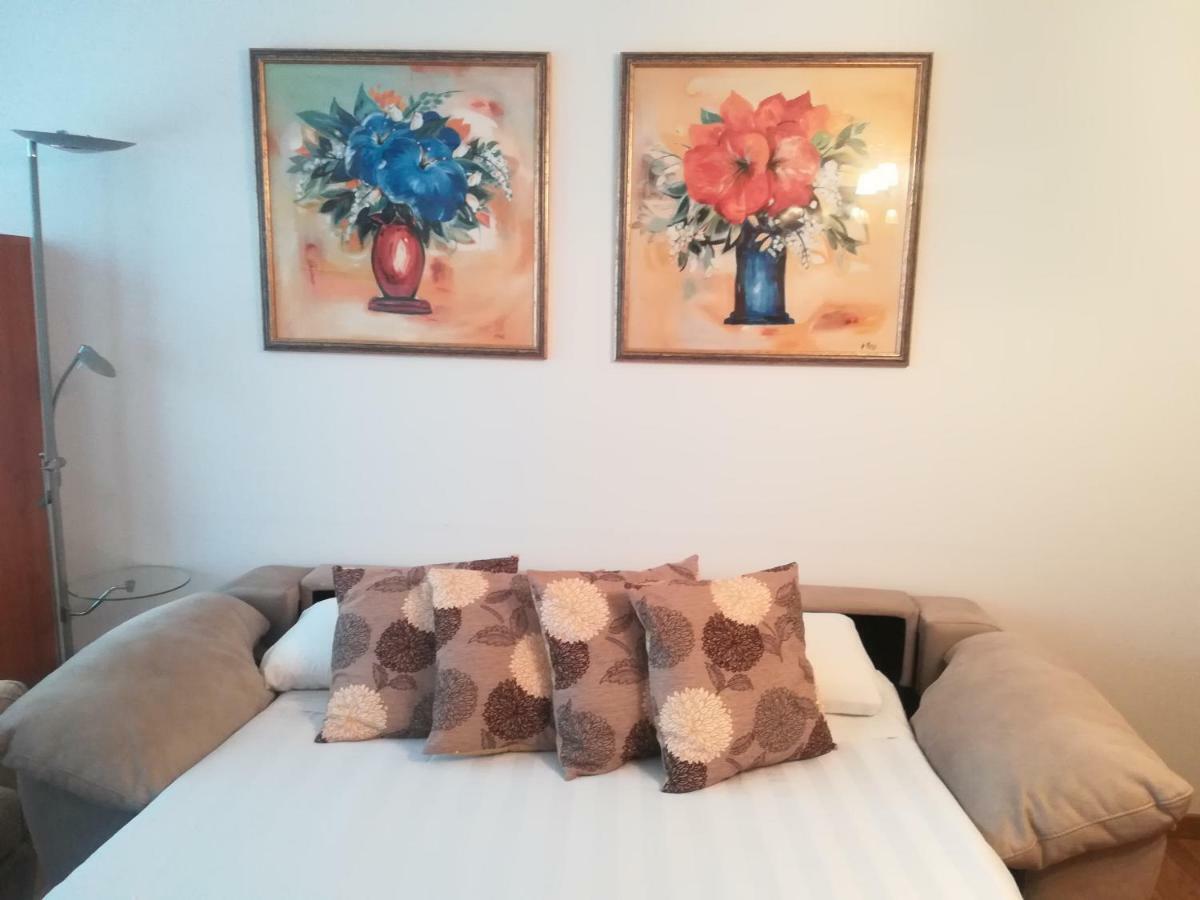 Apartamento "Paseo Del Sauco" Ezcaray Eksteriør bilde